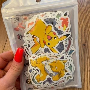 *NEW* 100 piece Pokemon Sticker Pack